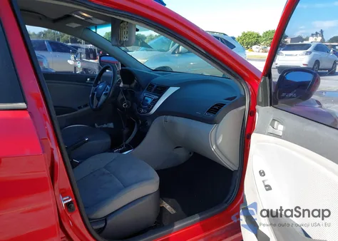 2013 Hyundai Accent Gs из США, поврежденный, VIN KMHCT5AE5DU086797